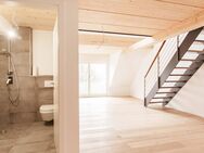 ERSTBEZUG-Einzigartige Dachgeschosswohnung mit Galerie und Blick auf die Würm in Allach-Untermezing - München