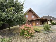 Groß Ilsede / Familientraum - Großzügiges Einfamilienhaus mit Kamin und Carport - Ilsede