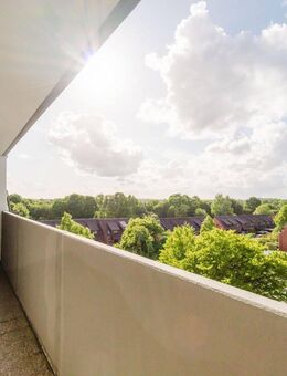 Sonnige Wohnung mit Balkon, Schwimmbad und Top-Lage in Bremen-Burgdamm - Bremen