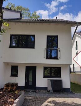 Schlüsselfertiger und energieeffizienter Neubau als DHH in idyllischer Lage! - Mehren (Landkreis Altenkirchen (Westerwald))