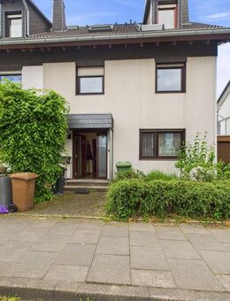 Willkommen im Familienglück - charmante Doppelhaushälfte mit Garten, Platz und Perspektive - Rheinbach