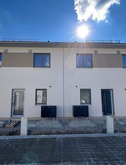Letzte Chance: Doppelhaushälfte mit großem Garten in Radebeul! - Radebeul