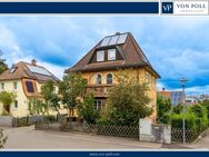 Großzügiges Mehrfamilienhaus mit Traumgarten - Teilvermietet, flexibel, Erdgeschoss sofort bezugsbereit - Donaueschingen