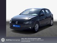 VW Polo, 1.0 Trendline & - Paket, Jahr 2019 - Husum (Schleswig-Holstein)