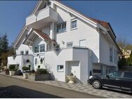 Geräumige, gepflegte 5-Zimmer-Terrassenwohnung in Frickenhausen Tischardt - Frickenhausen