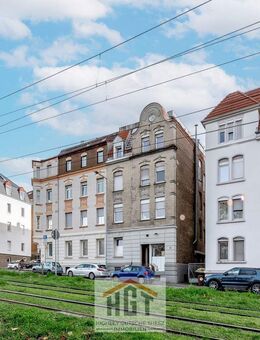 Provisionsfrei! Zwei Zimmer Wohnung in zentraler Lage in Bad Canstatt mit 4,4% Rendite - Stuttgart