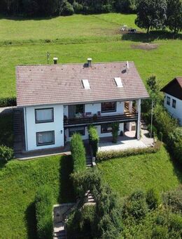 Das Allgäu vor den Augen - Großzügiges Zweifamilienhaus mit tollem Panoramablick - Dietmannsried