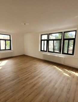 NEU! HOCHWERTIGE 3,5 RAUM ETAGENWOHNUNG - ERSTBEZUG NACH KOMPLETTSANIERUNG! - Heidenau (Sachsen)