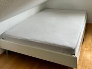 Weißes Bett140x200 mit Lattenrost und Matratze - Eltville (Rhein)