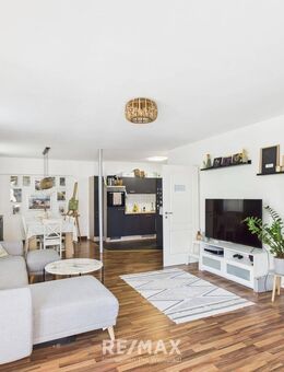 4,5-Zimmer-Altbauperle im Denkmal - Wohnen mit Stil mitten in Kirchheim - Kirchheim (Teck)