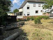 Wohnhaus mit großem Grundstück zum fertig renovieren - Mettlach