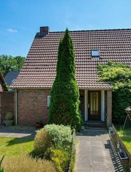 Freistehendes Einfamilienhaus in schöner Lage von Aurich-Walle - Aurich