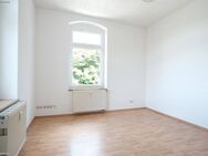 Schöne 2-Raumwohnung mit Tageslichtbad und Stellplatz! - Annaberg-Buchholz