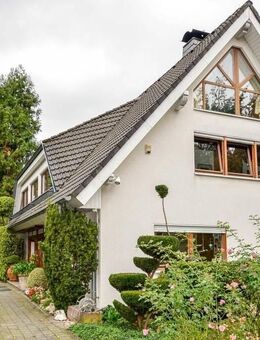 Möbilierte Einliegerwohnung für EINE Person ab 40 Jahren in einem sehr exklusiven Einfamilienhaus in ruhiger, ländlic... - Kürten