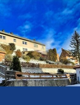 Großzügig und modernisiert. Ein Haus mit Substanz! Einfach einziehen! Für Käufer provisionsfrei! - Tettau (Bayern)