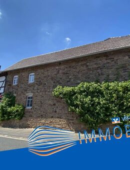 Denkmalgeschützte Hofanlage - Einfamilienhaus mit Stallungen - umfangreiche Ausbauchancen - Nettersheim