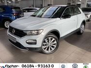 VW T-Roc, 1.5 TSI Style, Jahr 2019 - Bad Vilbel