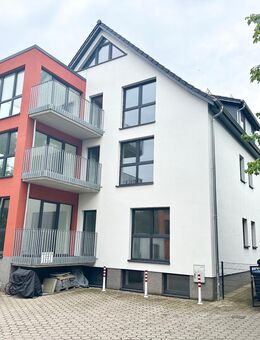 Neubau-Erstbezug / hochwertige 2 Zi.- Whg. mit Wintergarten und 2 Balkonen - Hamburg