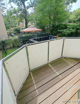 ** 2-Zimmer-Erdgeschoss-Wohnung mit Einbauküche und Balkon ** - Leipzig