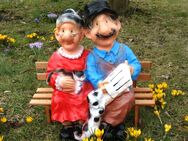 Oma und Opa auf Bank Dekofigur für den Garten NEU - Hergisdorf