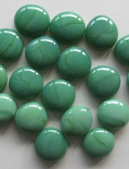 18 grüne Deko-Glassteine / Glasnuggets - Münster