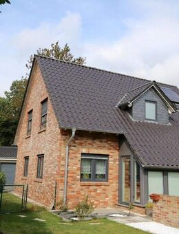 Attraktives KFW 55 Haus mit Doppelgarage - Marschacht
