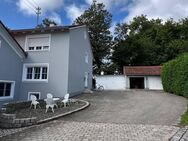 2 Familienhaus mit großem Garten in Ruhiger Lage. - Pürgen