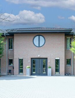 Wohnen am Waldrand - Exklusives Familienanwesen mit Stil und Weitblick in Selfkant-Süsterseel! - Selfkant