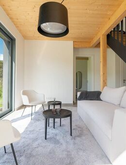 Exklusive DHH mit Wellnessbereich - Wohnen am Vogteihof in Streu - Bergen (Rügen)