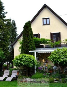 Platz für Heute, Raum für Morgen - Ihr Familienhaus mit Seele ++Decker Immobilien++ - München