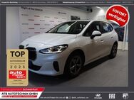 BMW 218 Active Tourer, Premium &, Jahr 2022 - Schweinfurt