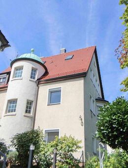 Interessantes MFH mit Wertsteigerungspotenzial und großem Garten in Top-Lage von Stuttgart - Stuttgart