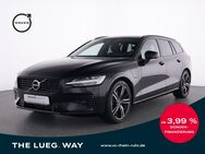 Volvo V60, T6 R Design Recharge Plug-In Hybrid AWD, Jahr 2021 - Essen