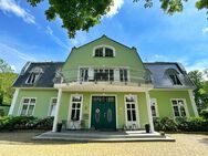 Klassisch-elegantes Gutshaus in Golfplatznähe mit Ferienwohnungen, Gästehaus und Pool - Garz (Rügen)