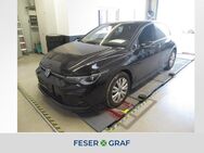 VW Golf, 1.5 R-Line eTSI App-Conne, Jahr 2024 - Dessau-Roßlau