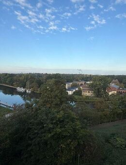 liebevoll gepflegtes, vollvermietetes Mehrfamilienhaus mit 4 Wohneinheiten mit Schlossblick - Bernburg (Saale)