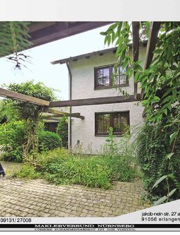2 1/2 Zim.-Wohnung mit großer Terrasse - Erlangen