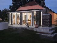 Energetisch saniertes Fehnhaus (Bauernhaus) wunderschön am Wasser gelegen - Ostrhauderfehn