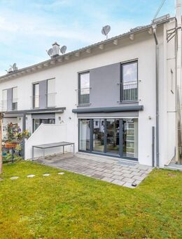 Provisionsfrei - Modernes Reihenendhaus in hervorragender familiärer und zentrumsnaher Gegend - Erding