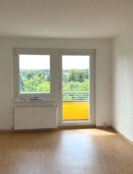 Gepflegte 2-Zimmer-Wohnung mit Balkon in Görlitz - Görlitz