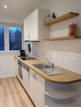 OBERGESCHOSS: Moderne 2 ZKB mit EBK und Balkon! PKW-Stellplatz! - Löningen