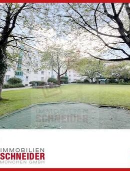 IMMOBILIEN SCHNEIDER - schöne 2 Zimmer Hochparterre-Wohnung mit Süd-West-Balkon und kleinem Garten - München