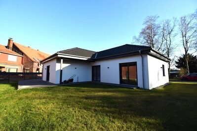Schiffdorf-Wehden//Moderner Winkel-Bungalow in ruhiger Lage