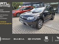 Dacia Duster, Blue dCi 115 Journey, Jahr 2022 - Dresden