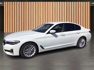 BMW 520, 3.5 i Luxury Line UPE 660 Prof HiFi, Jahr 2022 - Dresden