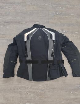 Motorradjacke von Stadler, Modell Supervent III Pro GTX - Rottenacker