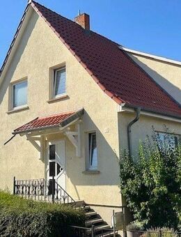 Gepflegte und ruhig gelegene Doppelhaushälfte in der Weststadt von Güstrow - Güstrow