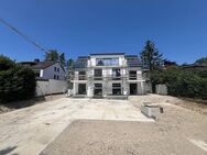 Großzügige 2-Zimmer-EG-Wohnung mit Hobbyraum im Souterrain, Terrasse und Süd-Garten - München