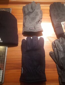 Herren Handschuhe und Mütze - Bergisch Gladbach