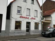 Im Zentrum von Steinheim Wohn/Geschäftshaus Sanierung oder Abriss erforderlich herrliches Grundstück - Hanau (Brüder-Grimm-Stadt)